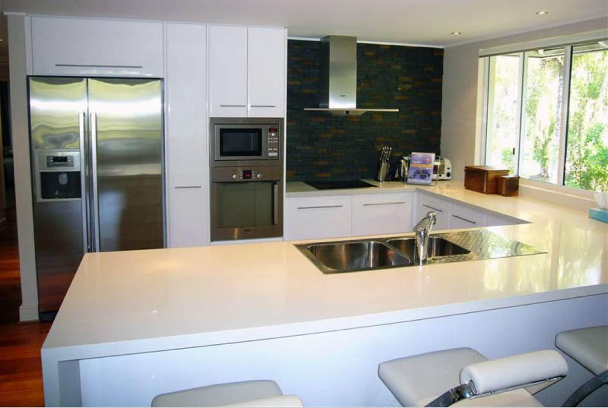 Mandalay Luxury Beachfront Apartments Port Douglas Exterior foto