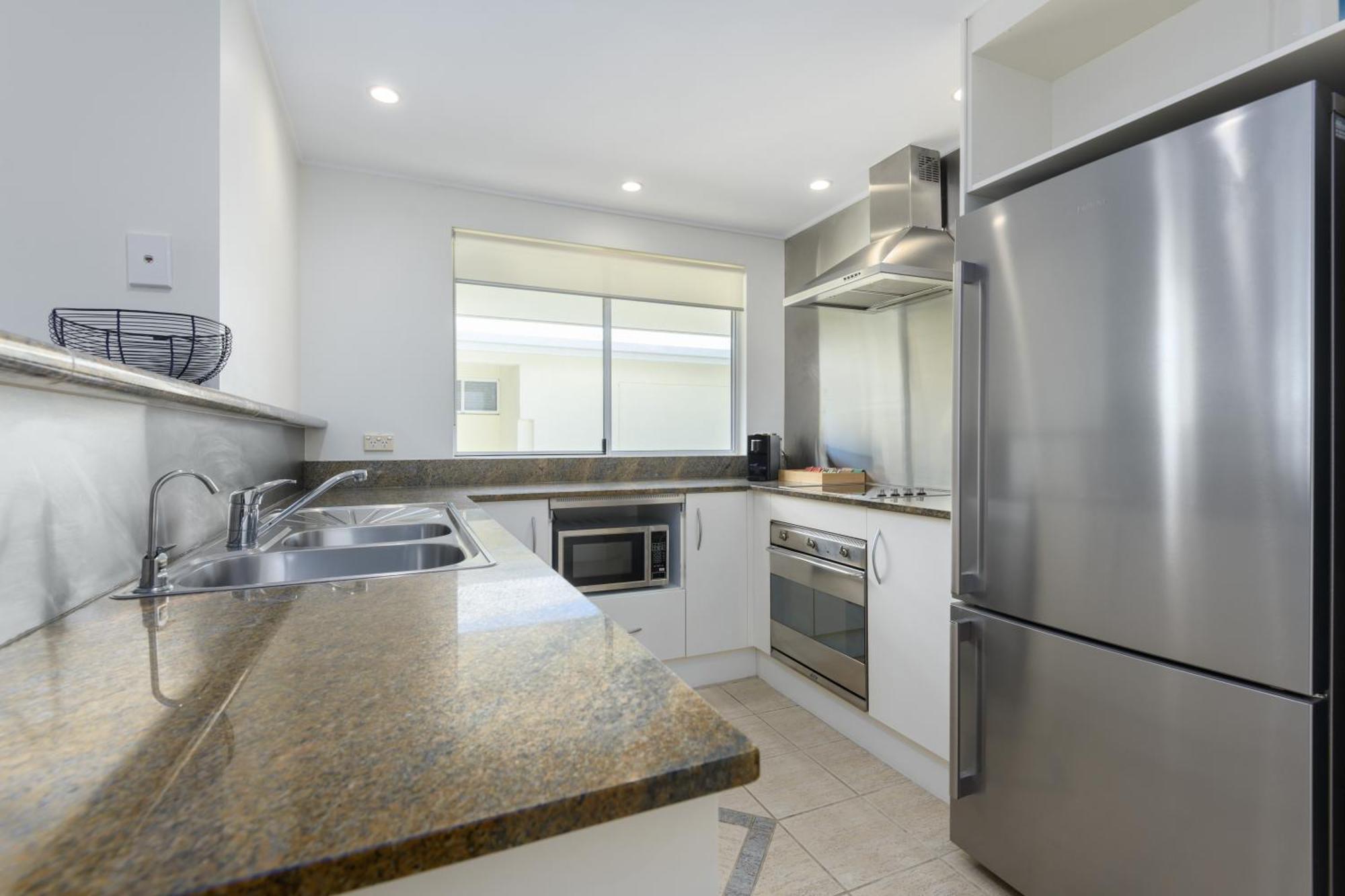 Mandalay Luxury Beachfront Apartments Port Douglas Exterior foto